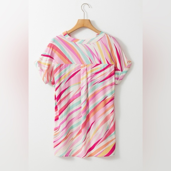 Blush Pink Color Block V-Neck Half Sleeve Blouse - Picture 6 of 8